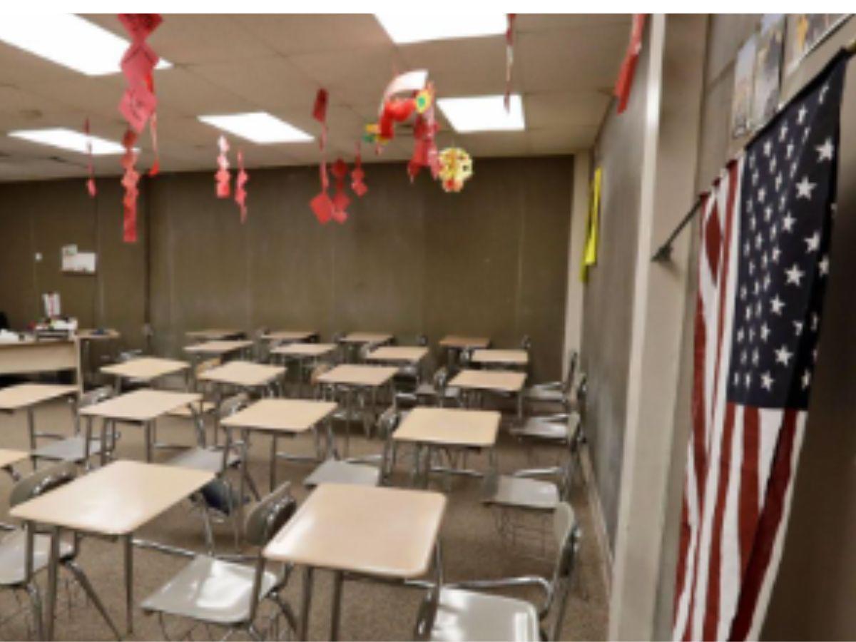 ICE podría realizar arrestos de migrantes en escuelas