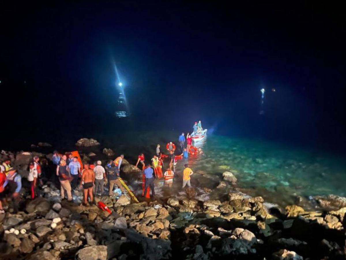 Héroes de Roatán: rescataron con vida a cuatro pasajeros de avión que cayó al mar