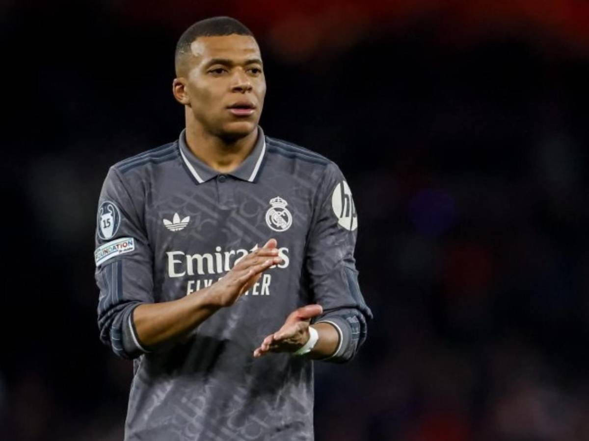 Mbappé recibe llamada para irse del Real Madrid: El francés toma decisión