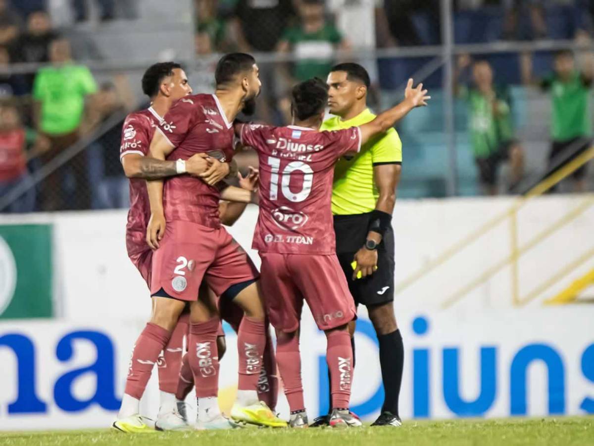 Marathón vuelve a sonreír, frustración de Motagua, enojo de Lavallén y bellas chicas