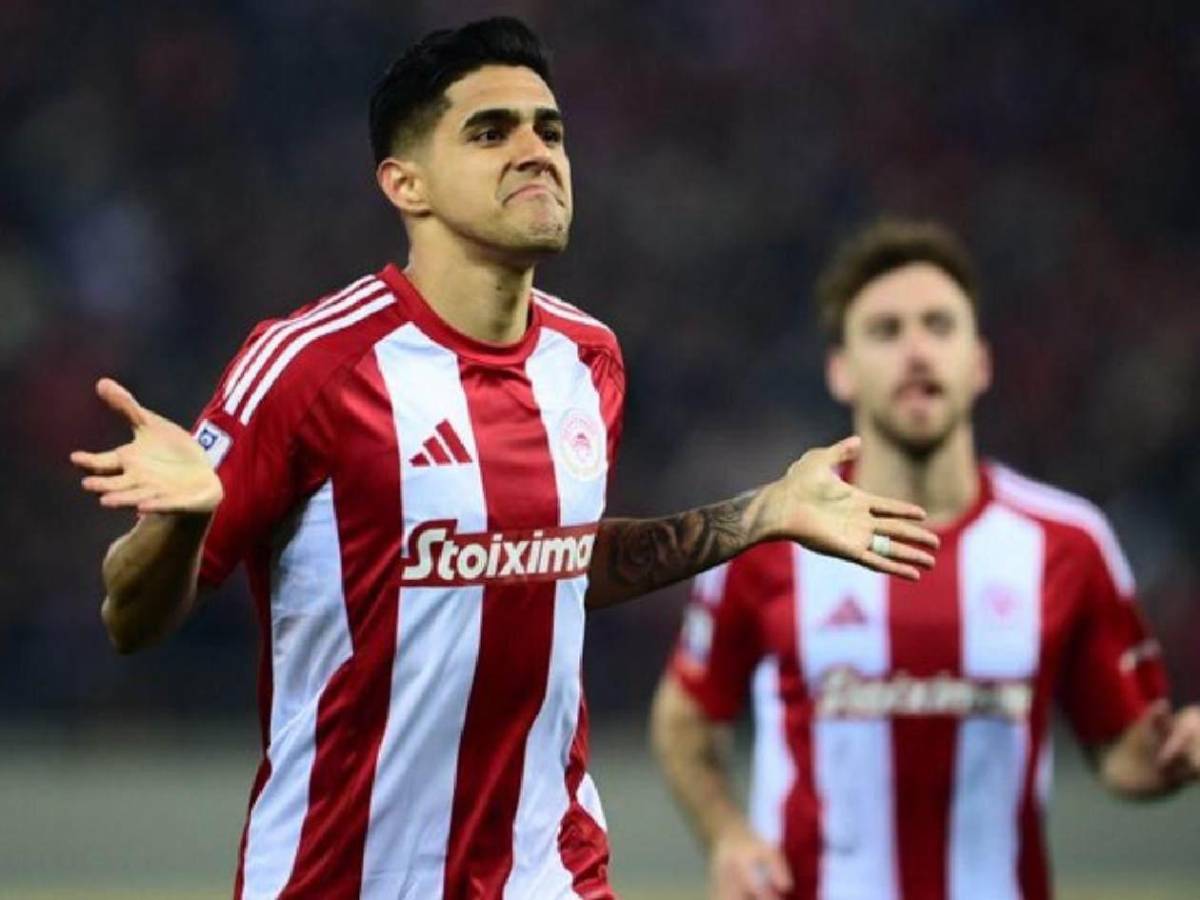 Show de Luis Palma en Grecia, ‘lujo’ del hondureño y mensaje del Olympiacos