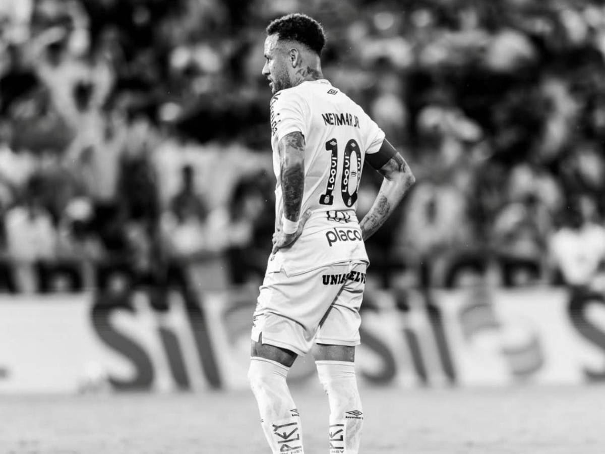 Neymar es demandado por ex empleada de una de sus mansiones en Brasil