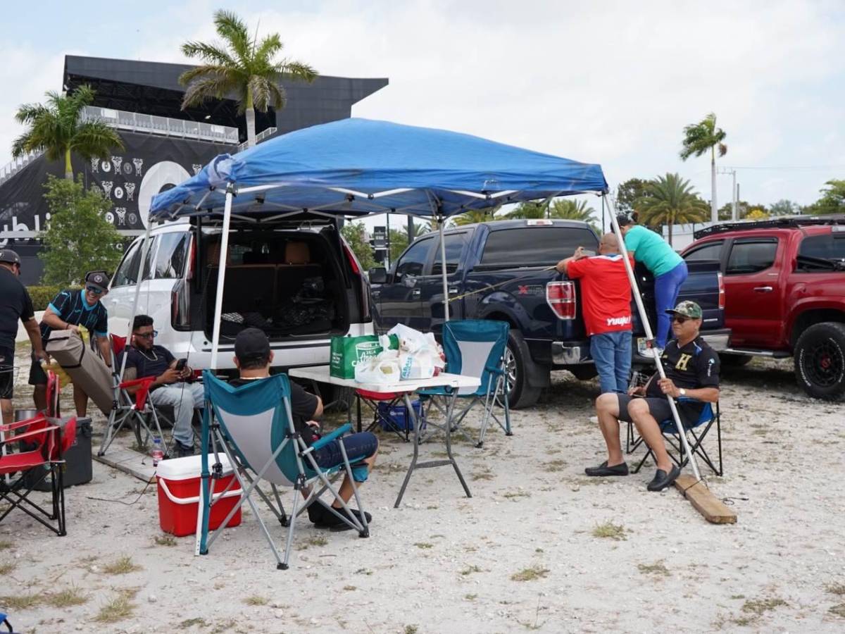 Carne asada y buen ambiente: Furor por Honduras vs Guatemala en Miami