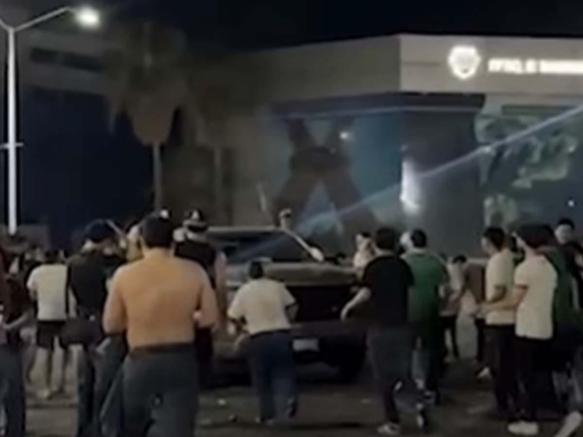 Tragedia en celebración del Mundial 2026: conductor atropella a multitud en Cabo San Lucas