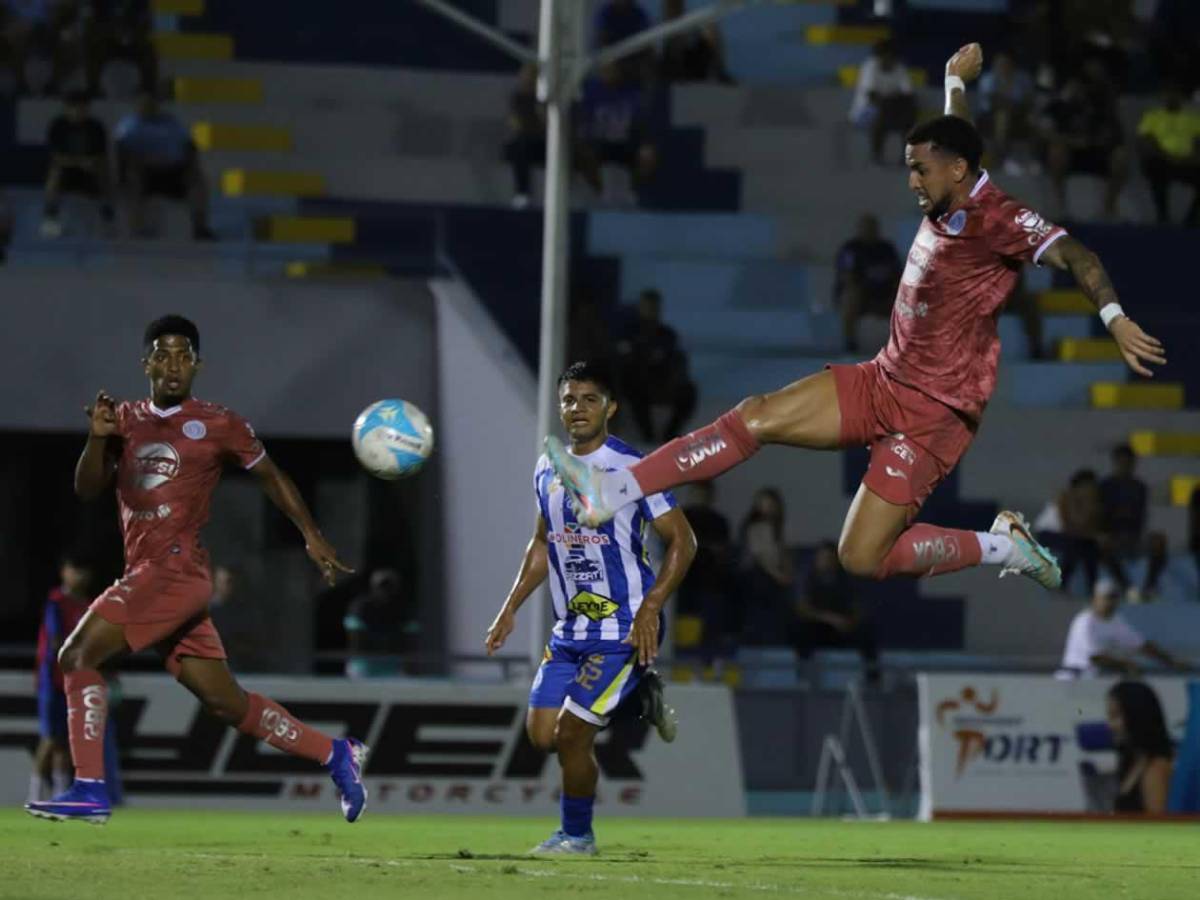 Motagua celebra el liderato, tristeza del Victoria y chicas cautivaron en La Ceiba