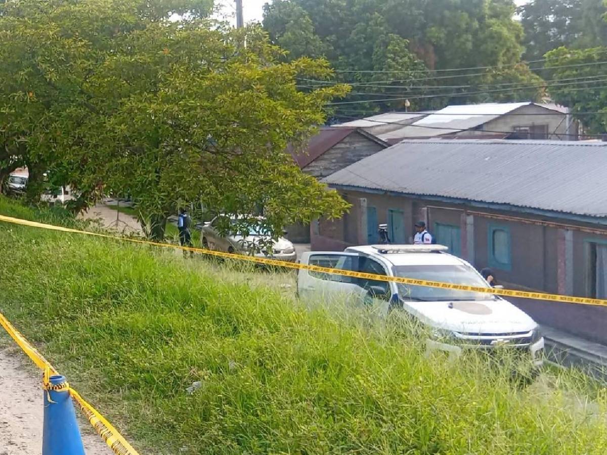 Conmoción en Choloma por asesinato de joven futbolista: Mataron a mi bebé