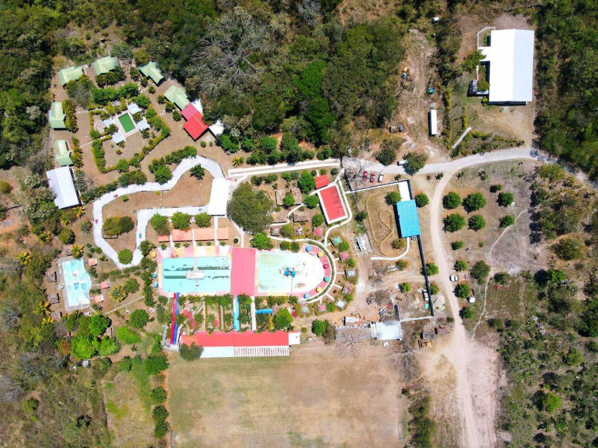 Entre aventuras, café y guacamayas, descubre el occidente de Honduras esta Semana Santa