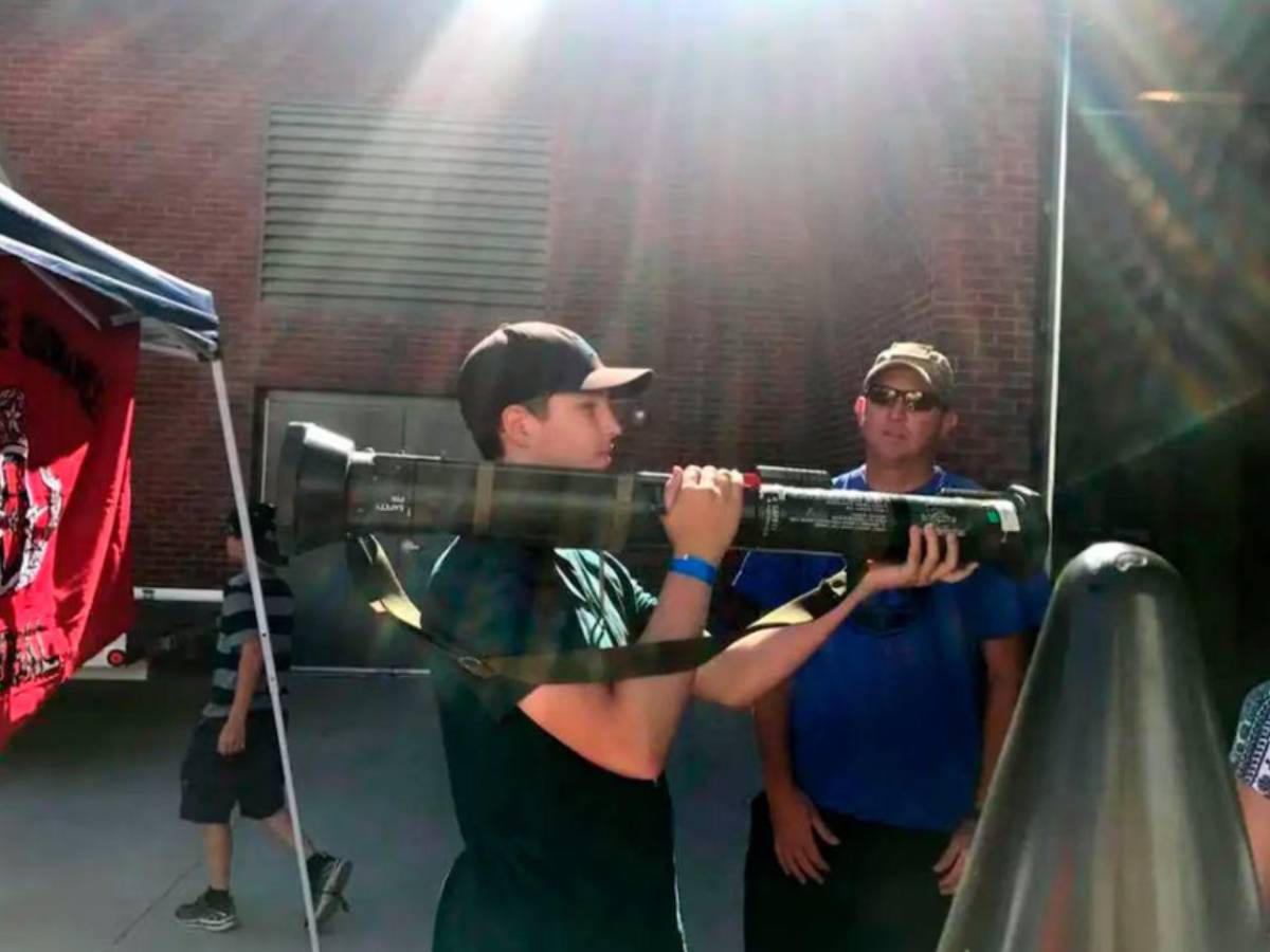 Salen a la luz fotos del pasado de Tyler Robinson