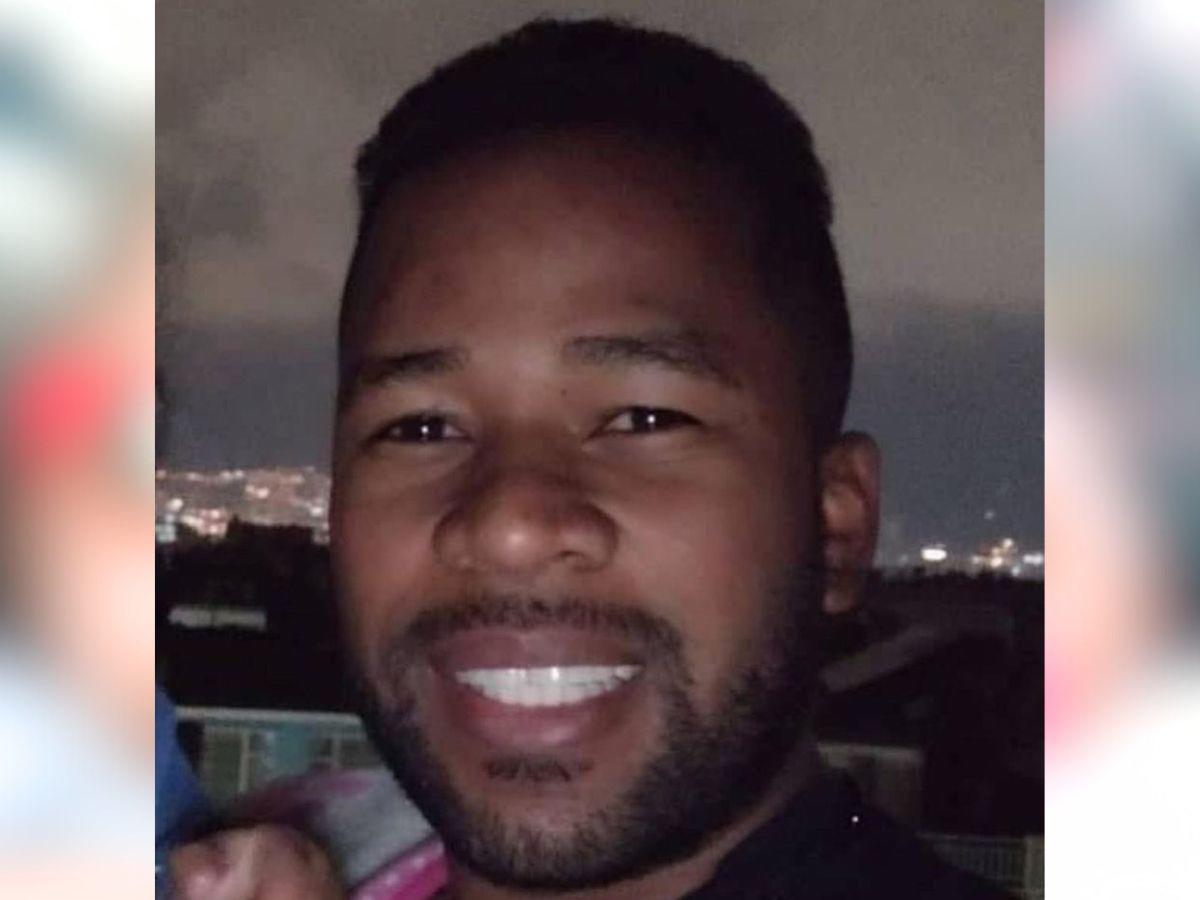 Trump envía a futbolista a cárcel salvadoreña por tatuaje del Real Madrid