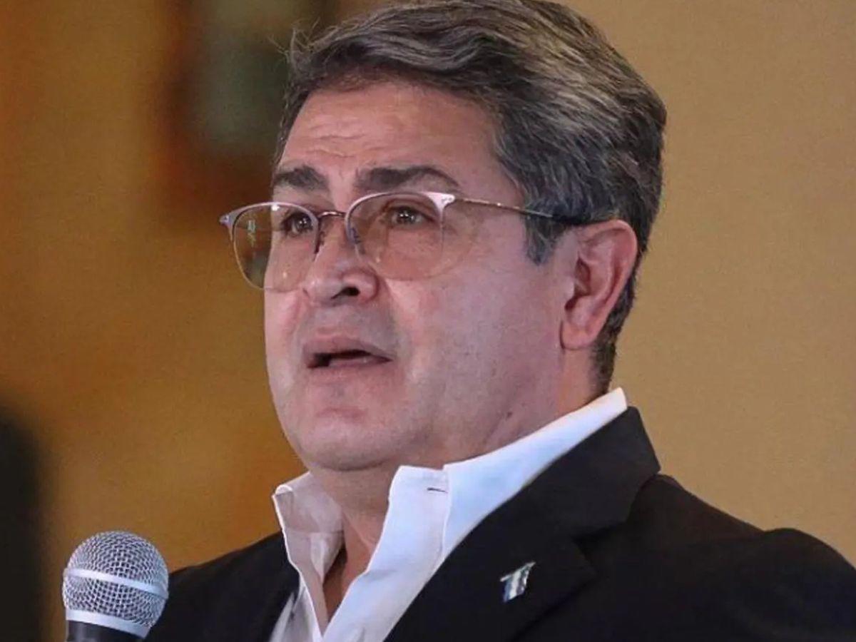 Protestan frente a la Embajada de EEUU en Honduras por el perdón de Trump a JOH