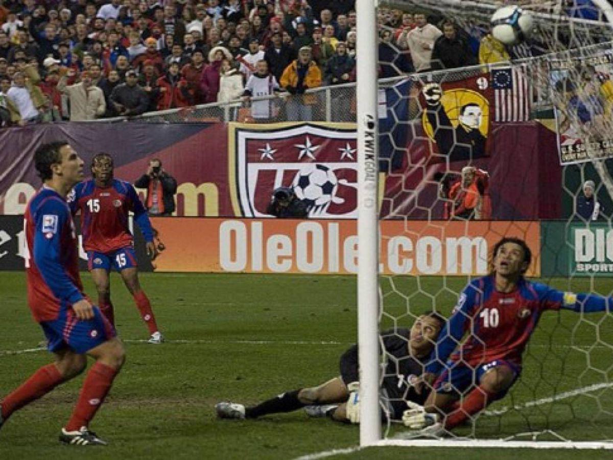 Bornstein anotó el gol del empate para Estados Unidos ante Costa Rica.