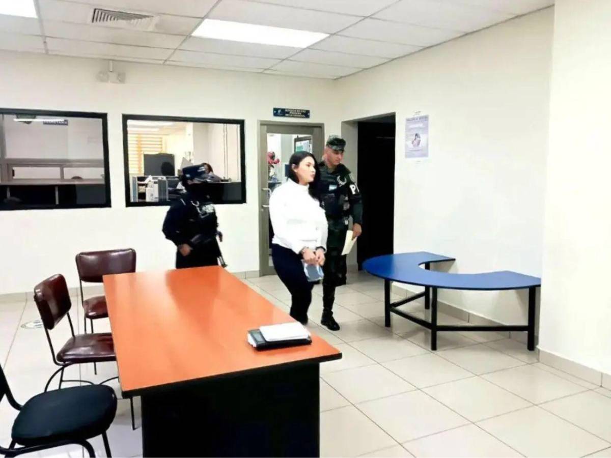 La historia de la madrastra: chats explícitos, visitas perversas, testimonios y condena