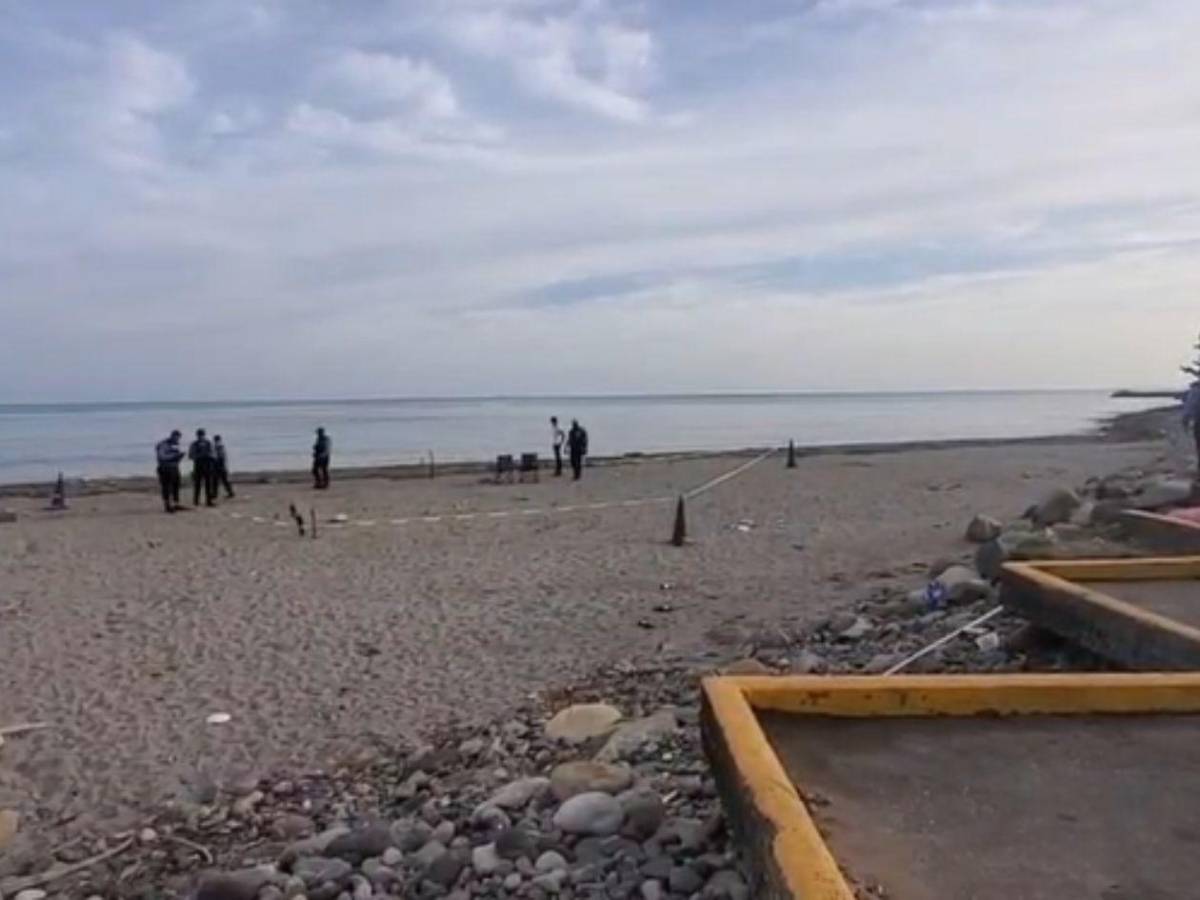 Dos sillas frente al mar: las imágenes del lugar donde fue atacada a balazos Kimberly Murillo