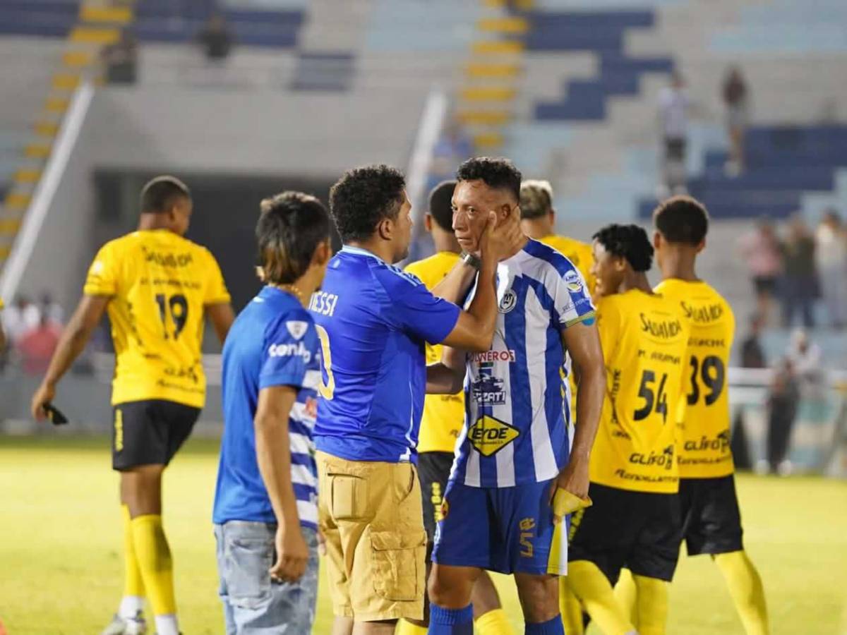 El llanto de Victoria por descender, burla en el estadio Ceibeño y Choloma festeja