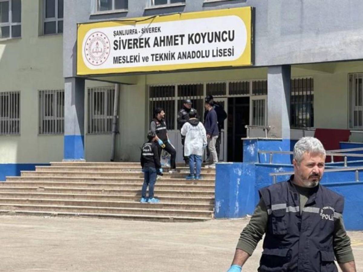 Suben a nueve los muertos en el tiroteo a manos de un alumno de 14 años