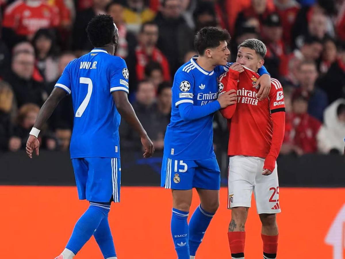 Chilavert ataca a Mbappé y Vinicius por polémica con Prestianni: Vive con un travesti