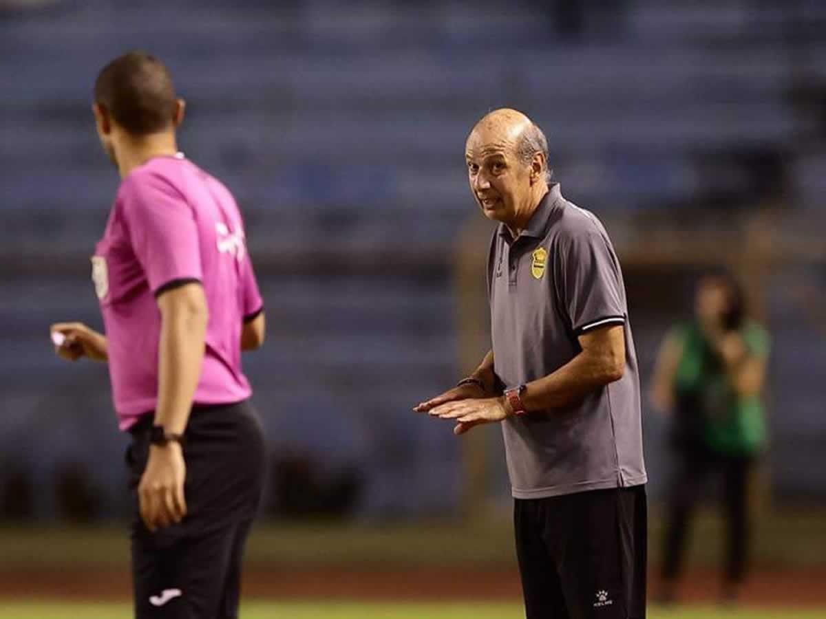 Miguel Falero se queja del calendario tras ganar a Motagua y lanza advertencia