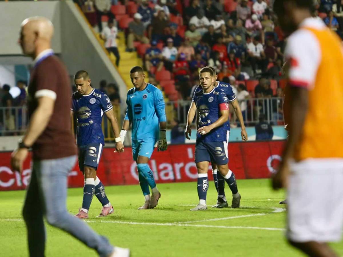 Héroe de Olimpia, llanto del villano de Motagua, disturbios, heridos y bellezas