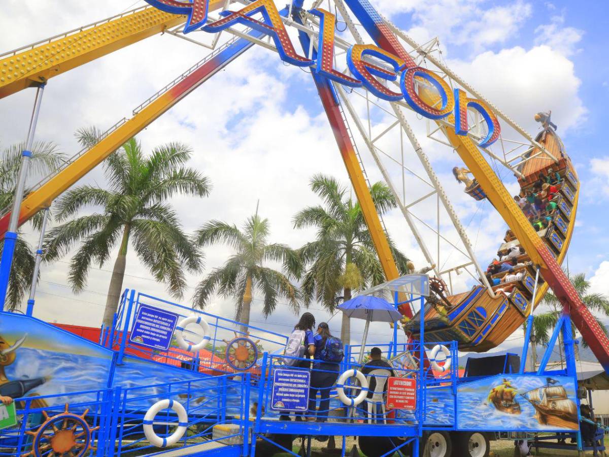Más de 1,300 niños disfrutaron con entusiasmo la Feria Infantil de la Expojuniana