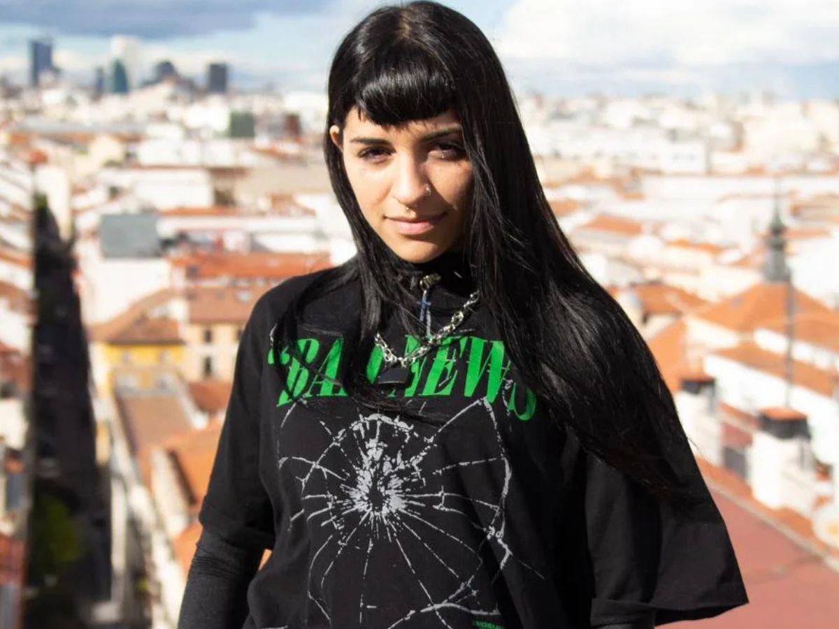 Joven asegura que Cazzu destruyó su matrimonio