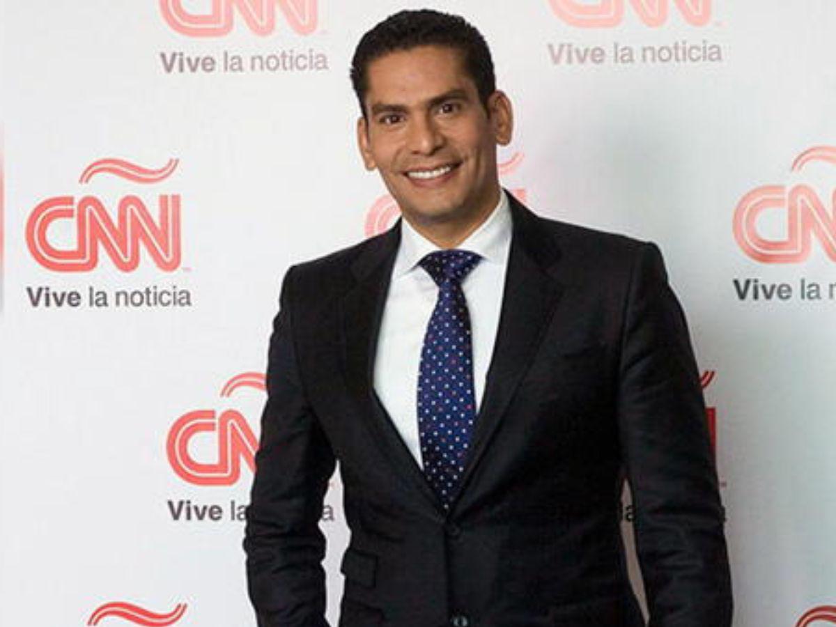 Ismael Cala presenta por primera vez a su novio tras 15 años de relación