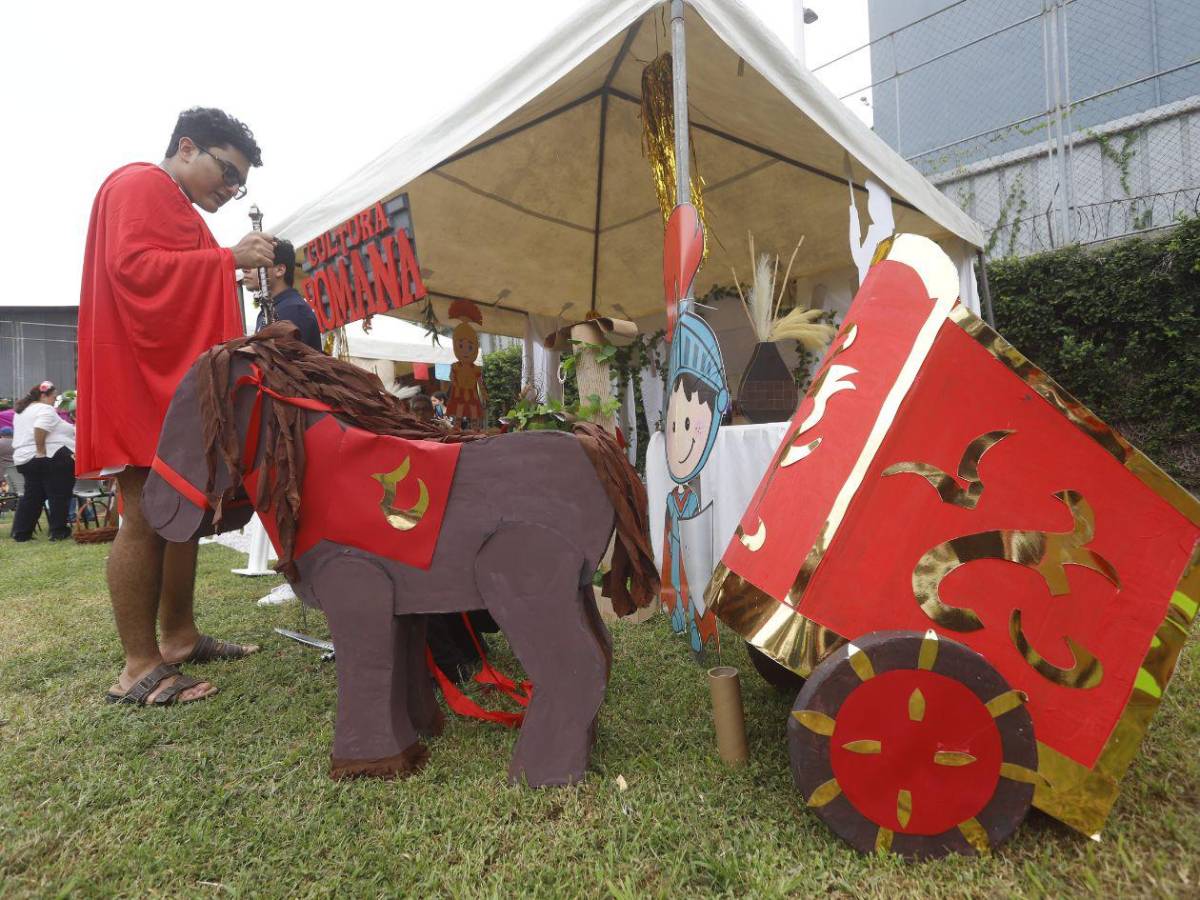 Celebran el Festival Culturas del mundo en la MountView Academy