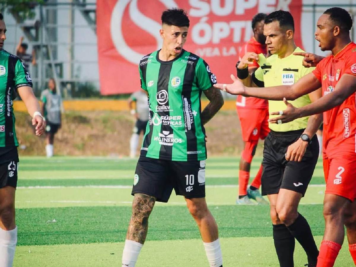 Araujo se casó: ¡ex de Liga Nacional presente y la curiosa prohibición!