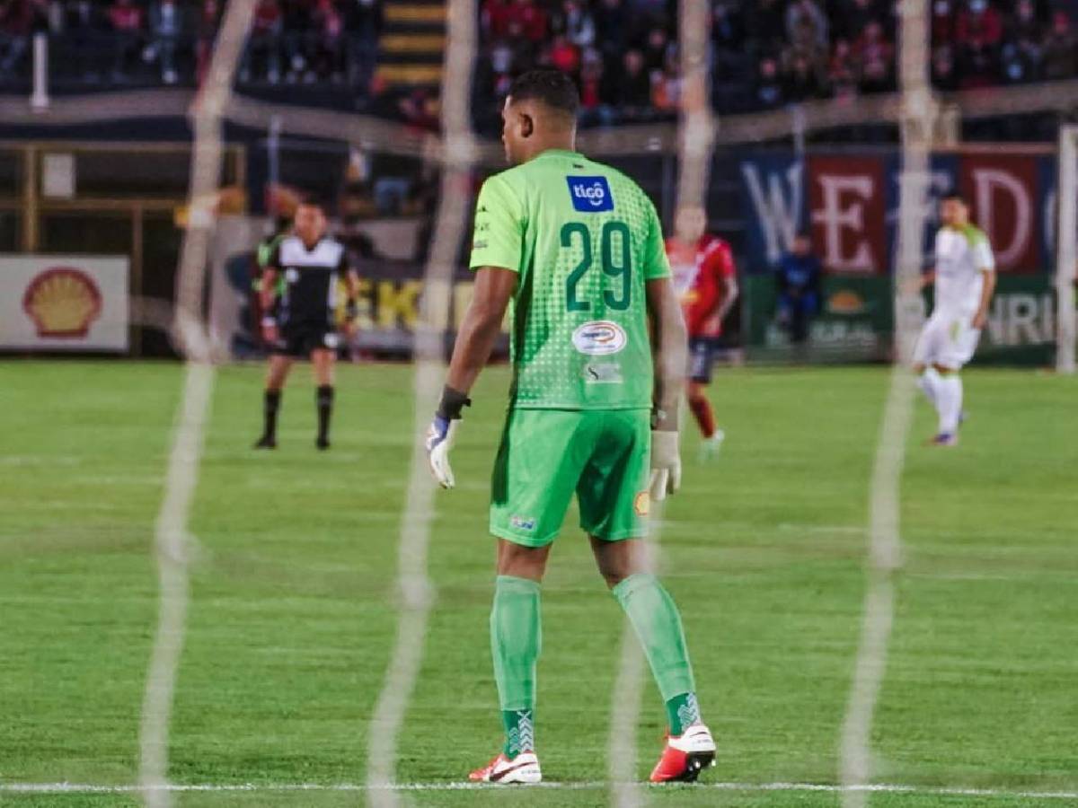 Futbolista acusado de amaño rompe el silencio: revela lo que pasó y toma decisión