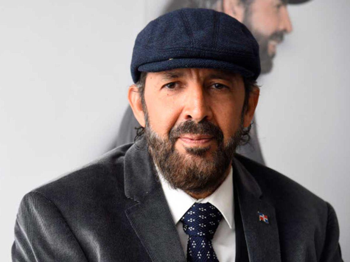 Roban maletas de Juan Luis Guerra en aeropuerto
