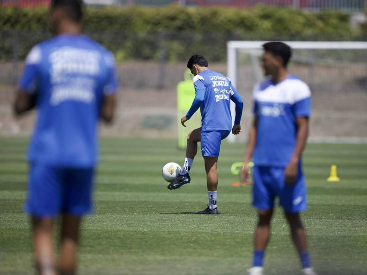 Show de Kervin Arriaga, toquecitos de Palma y qué pasó con Edrick: el entreno de Honduras