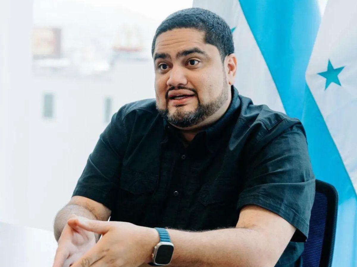 José Carlos Cardona llama “farsante y desequilibrado mental” a Nelson Ávila