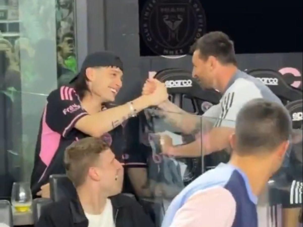 Messi recibió cálidamente a Peso Pluma en el Inter Miami