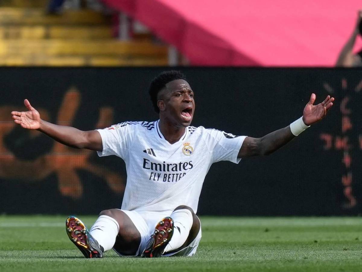 Vinicius recibe duro golpe del Real Madrid: Amenaza con irse a inédito lugar