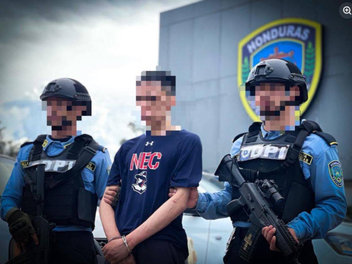El engaño del ramo de rosas: problemas pasionales, principal hipótesis del asesinato de Winiker Galeas