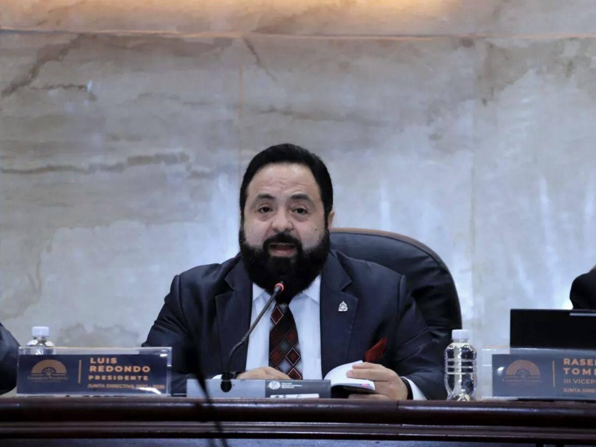 Luis Redondo responde a diputados del Partido Nacional
