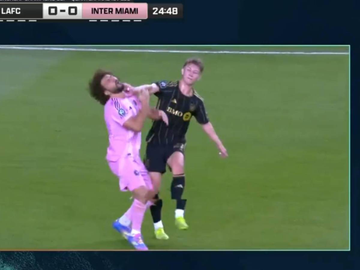 Messi, molesto por salvadoreño y recibe burla en Champions de Concacaf