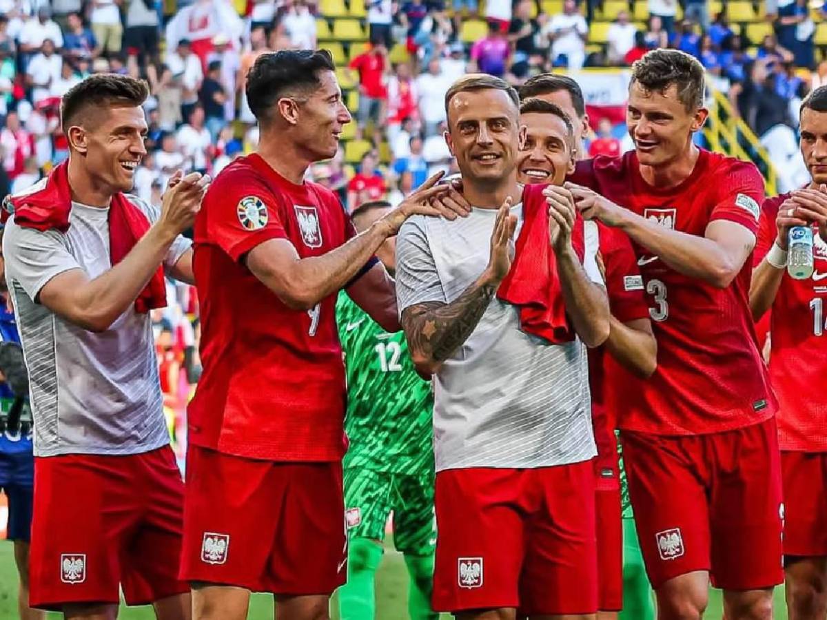 Polémica: Lewandowski renuncia a la Selección y su DT le responde; revelan motivo