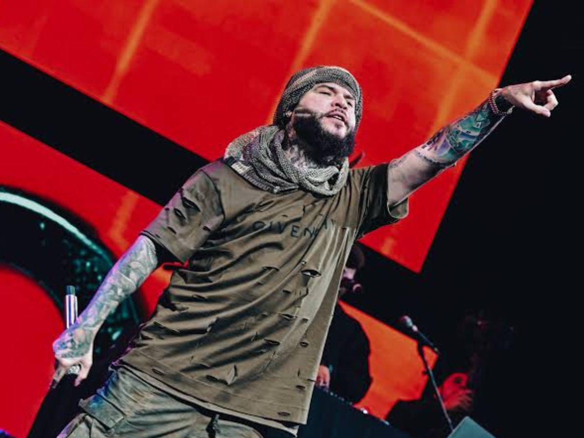 Farruko deja el cristianismo: Me veían como dinero