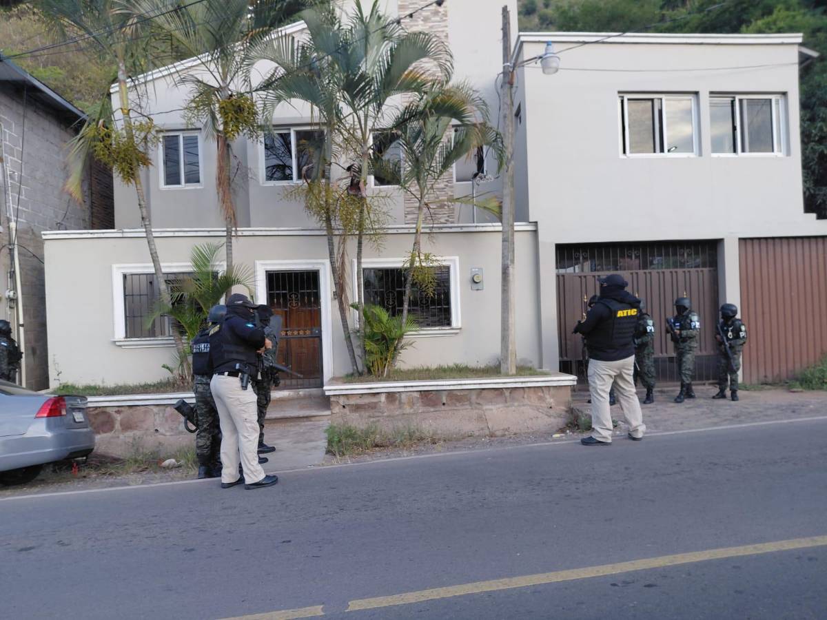 Mansiones y millones: ejecutan operación contra supuesta red de lavado de activos