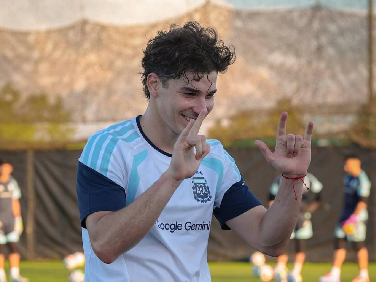 Mercado: ¿Traición de Julián Álvarez? Acepta fichar por impensado equipo y sufre Barcelona