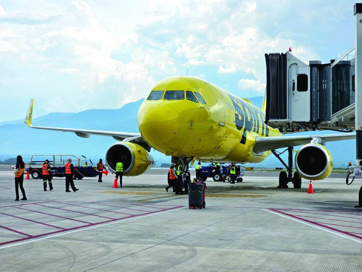 Transporte aéreo proyecta crecimiento sostenido en 2024