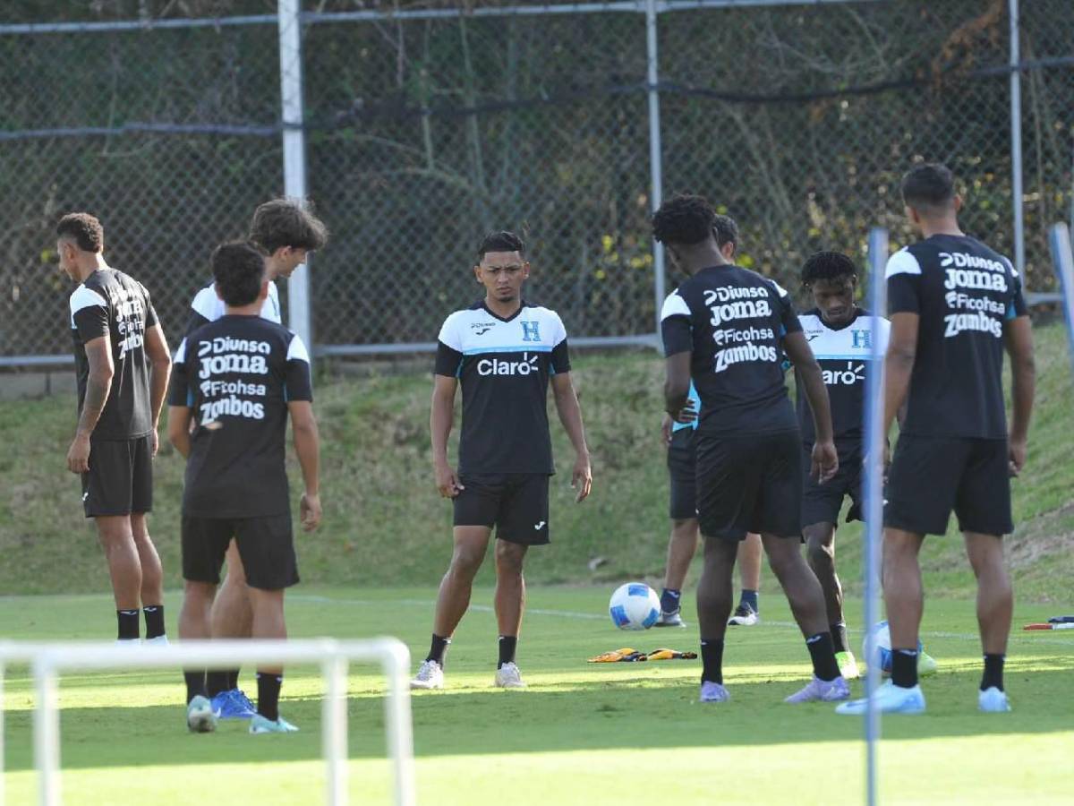 Primer entreno de Mathías Vázquez con Honduras: caras nuevas y sorpresas