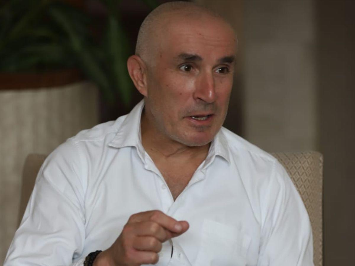 “Imponer un modelo tipo venezolano o cubano en Honduras sería un suicidio”