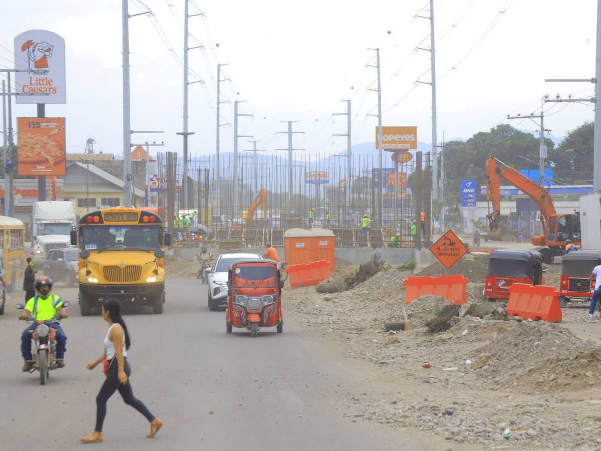 Avance del intercambiador vial en Villanueva, clave para reducir el tráfico en la CA-5