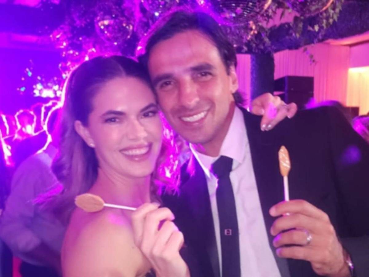 Esposa de Bryan Ruiz revela dura enfermedad y hace petición: Me derrumbó