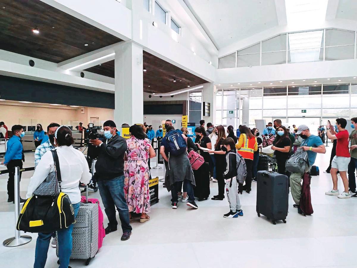 Por error se aplicó cobro indebido a tasa aeroportuaria de Palmerola