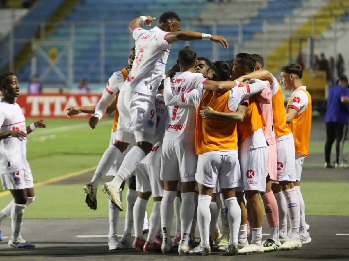 Héroe de Olimpia, llanto del villano de Motagua, disturbios, heridos y bellezas