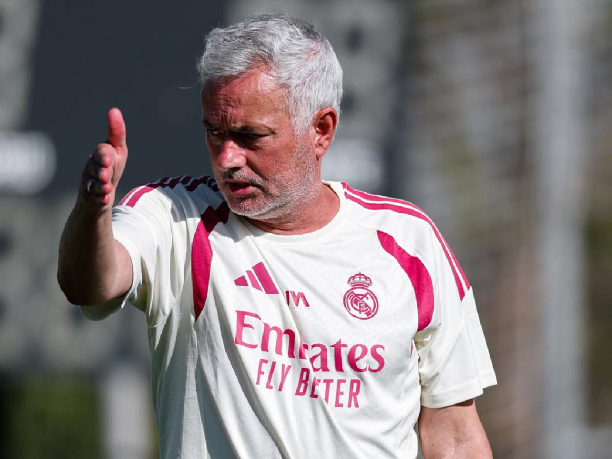 Mourinho no cuenta con él y Real Madrid toma decisión: ¡Llegó por 60 millones!