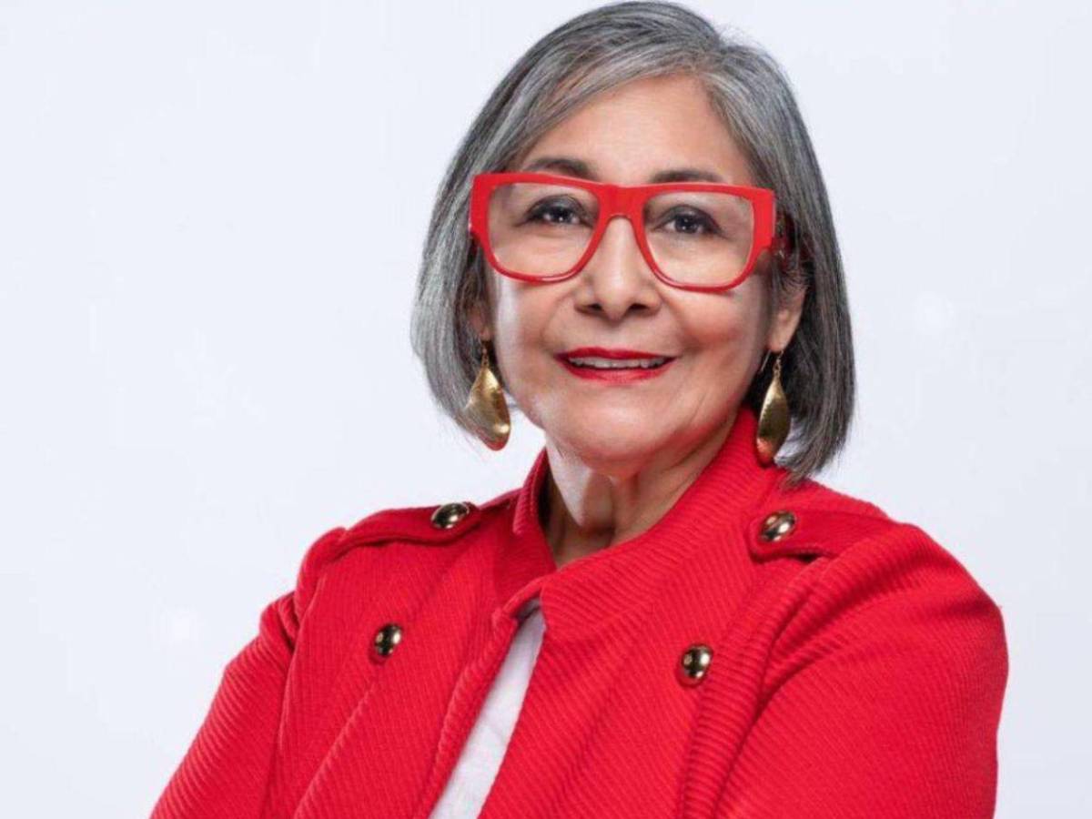 Maribel Espinoza a Luis Zelaya: “No me transporto en vehículos del gobierno”