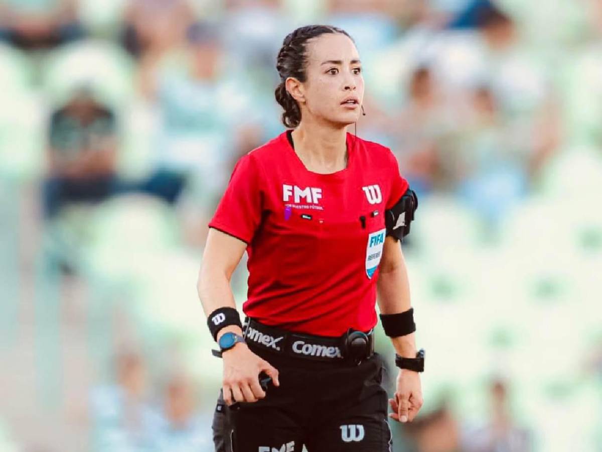 Árbitra mexicana recibió amenazas y expone fuertes chats; FIFA se pronuncia